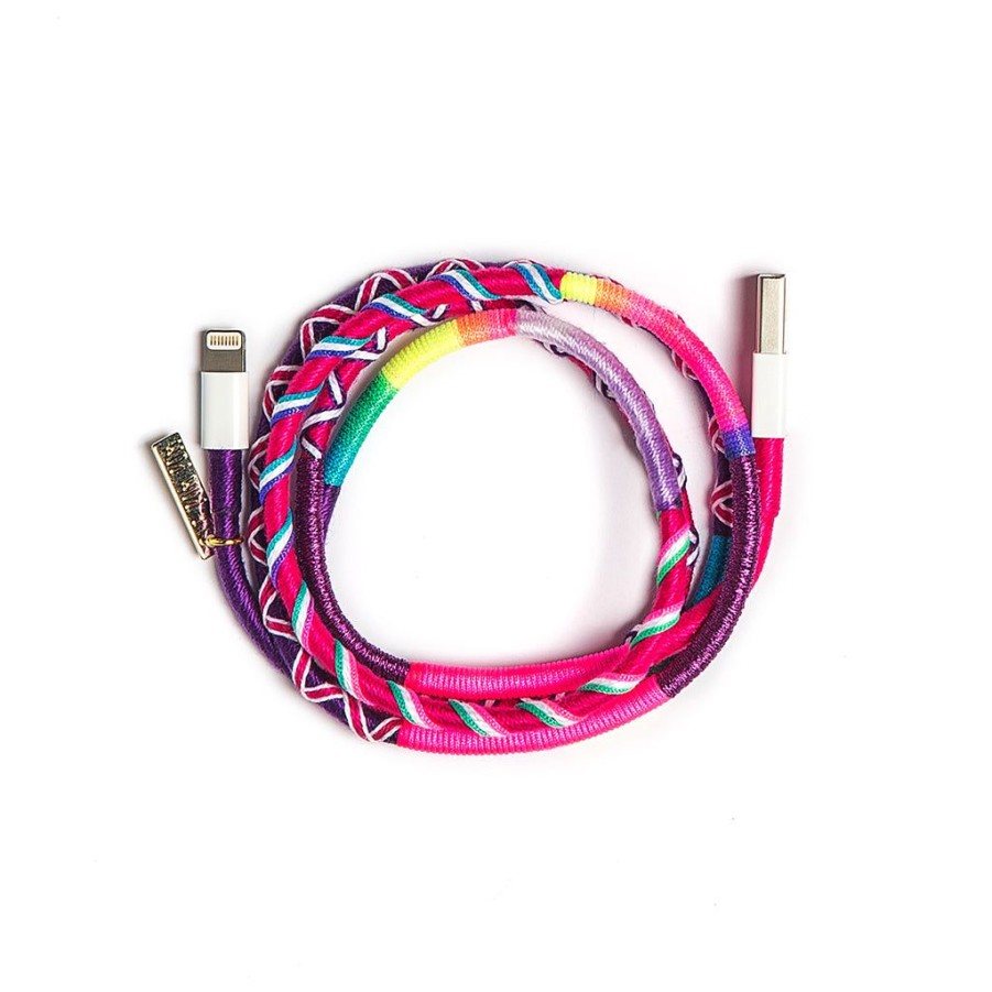 Phone Accessories Le Pom Pom | Vicky Charger