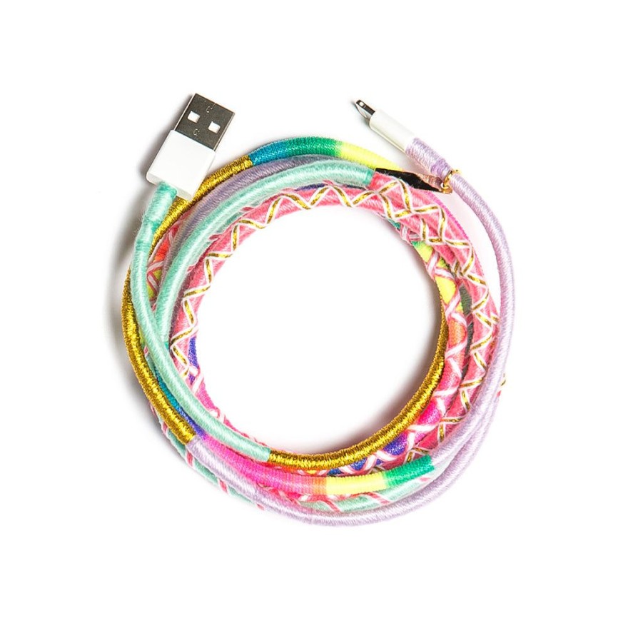 Phone Accessories Le Pom Pom | Lois Charger